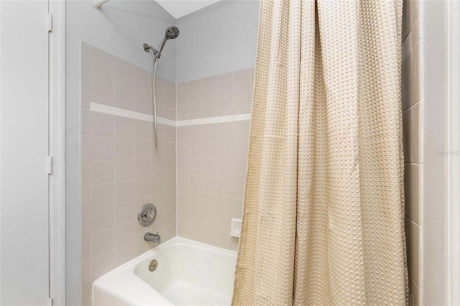 Image 32 of 49 For 6175 Lomax Street