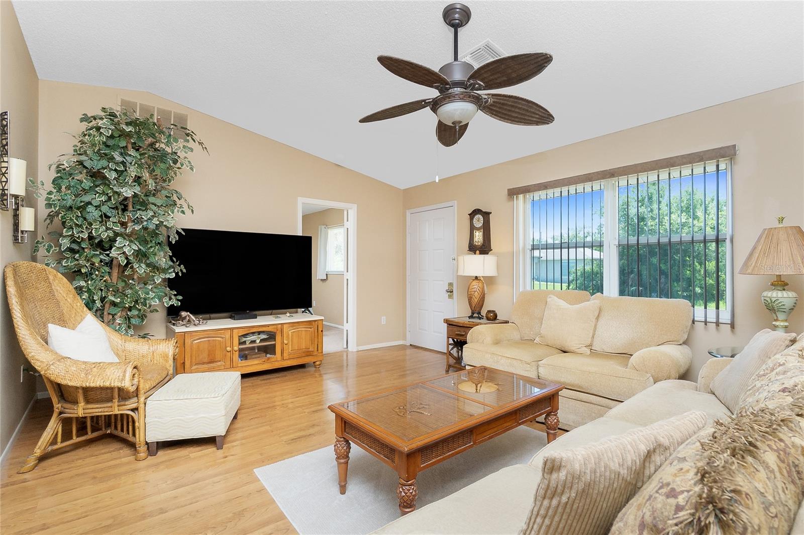 Image 9 of 49 For 6175 Lomax Street