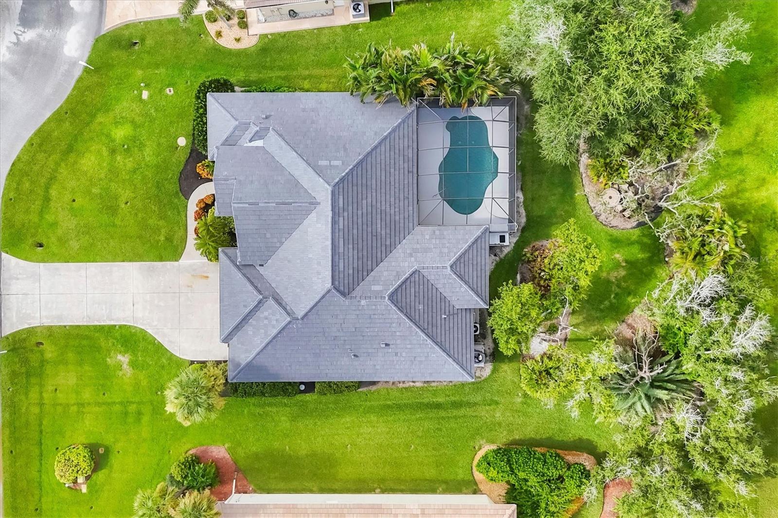 Image 37 of 43 For 4 Windward Way