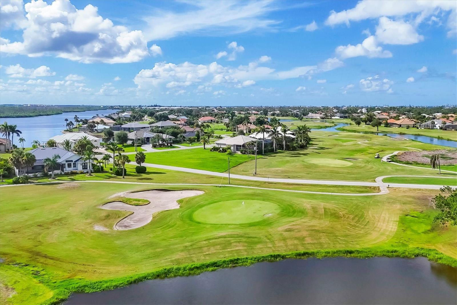 Image 40 of 43 For 4 Windward Way
