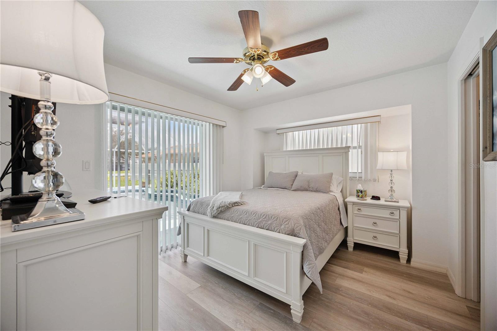 Image 26 of 42 For 444 Viceroy Terrace