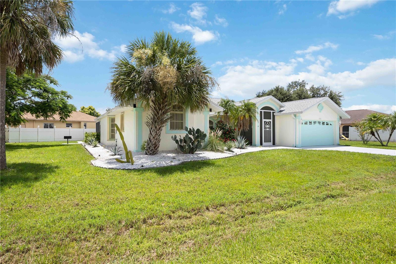 Image 3 of 42 For 444 Viceroy Terrace