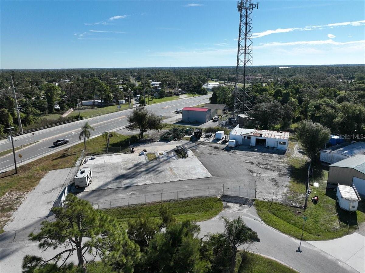 Image 14 of 18 For 4990 Placida Road