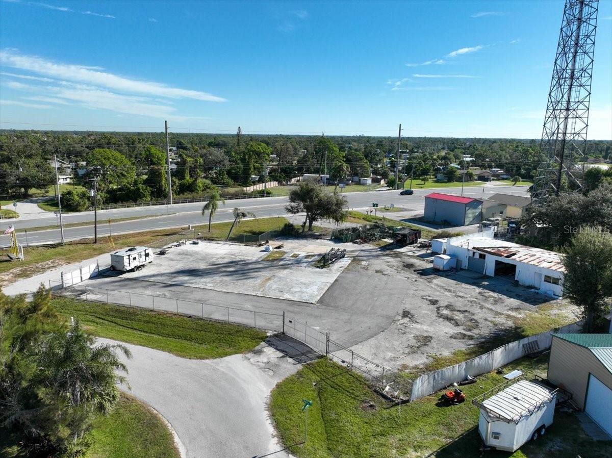 Image 15 of 18 For 4990 Placida Road