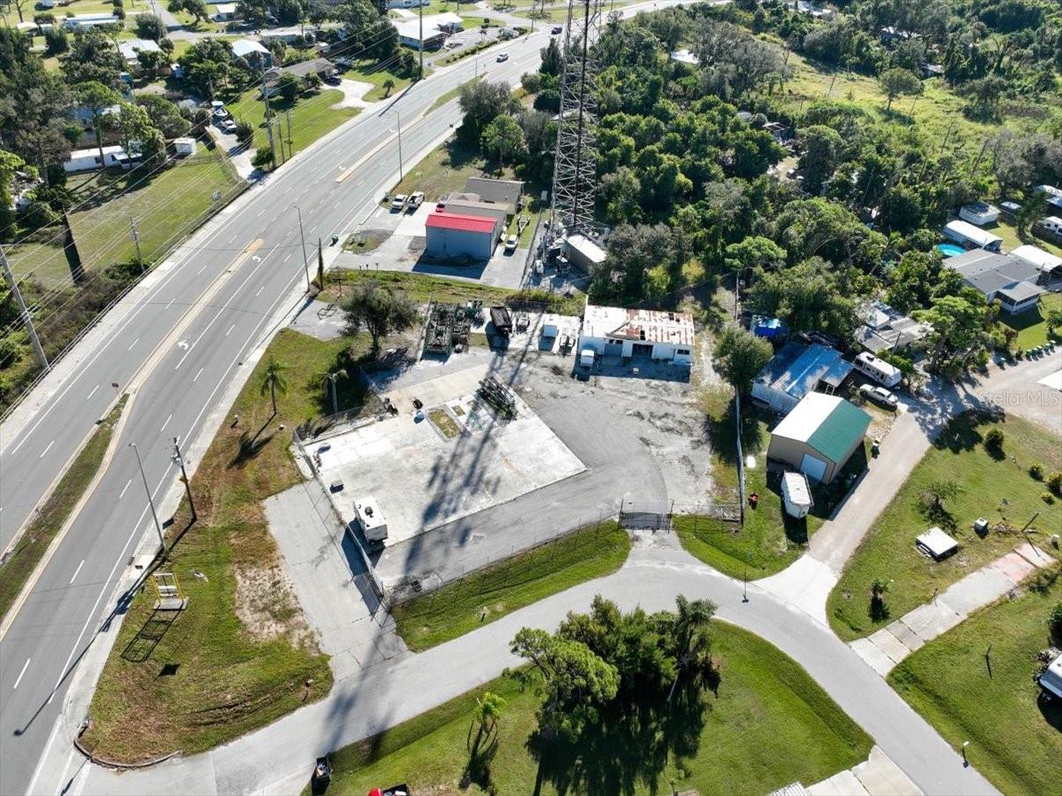 Image 9 of 18 For 4990 Placida Road