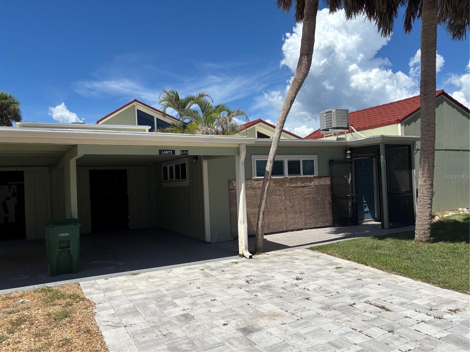Image 18 of 23 For 2985 Beach Road C7-1