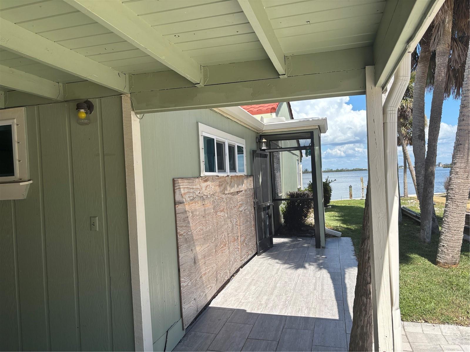 Image 20 of 23 For 2985 Beach Road C7-1