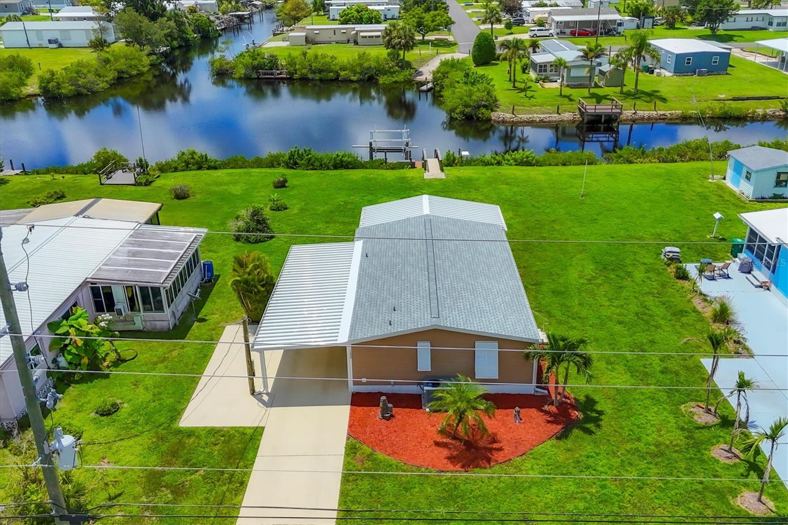 Details for 1200 Seahorse Lane, ENGLEWOOD, FL 34224