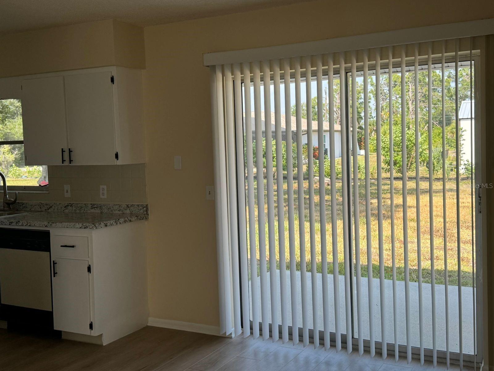 Image 4 of 20 For 7282 Innsbrook Street