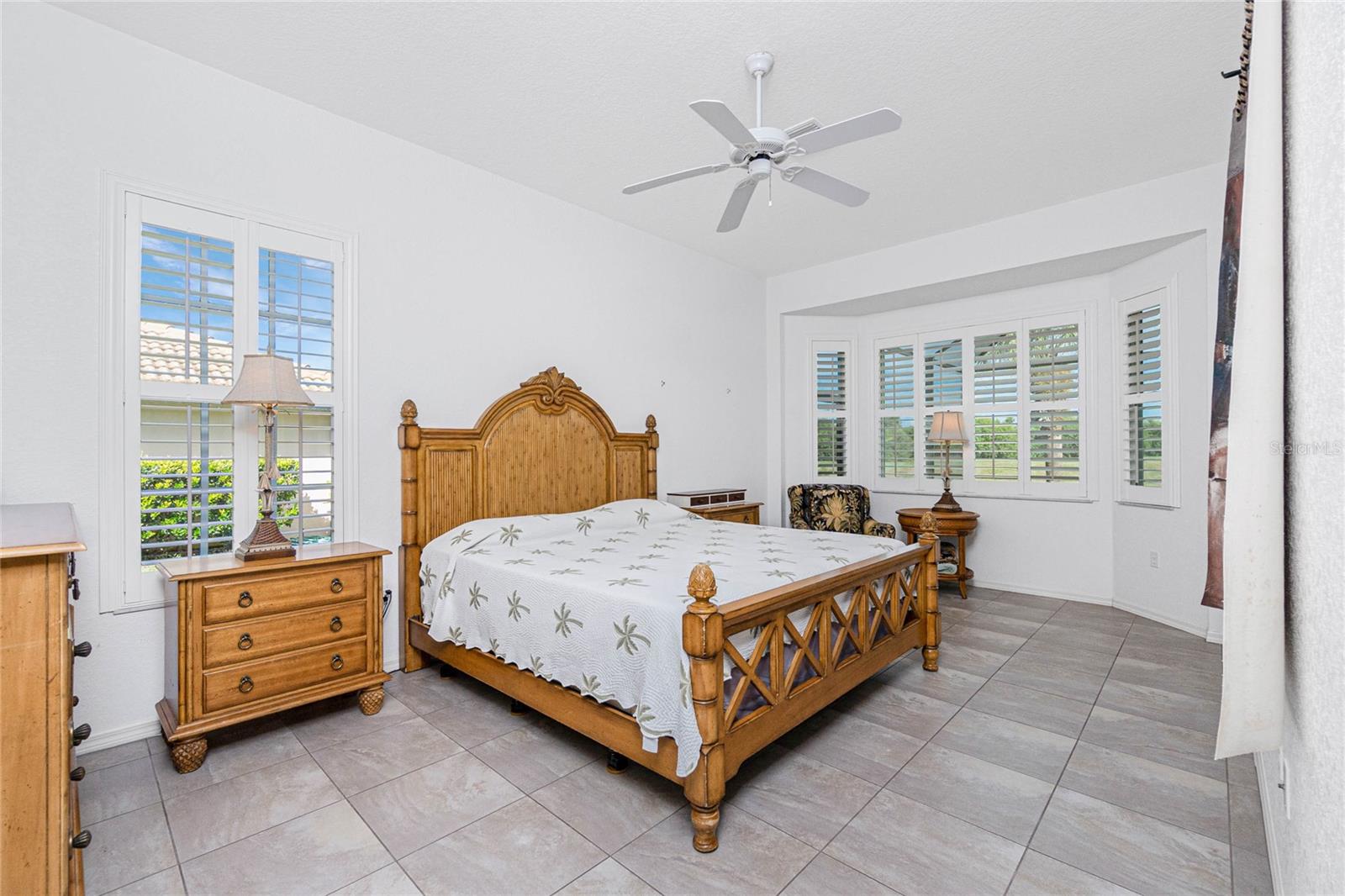 Image 22 of 68 For 8542 Lakeside Drive