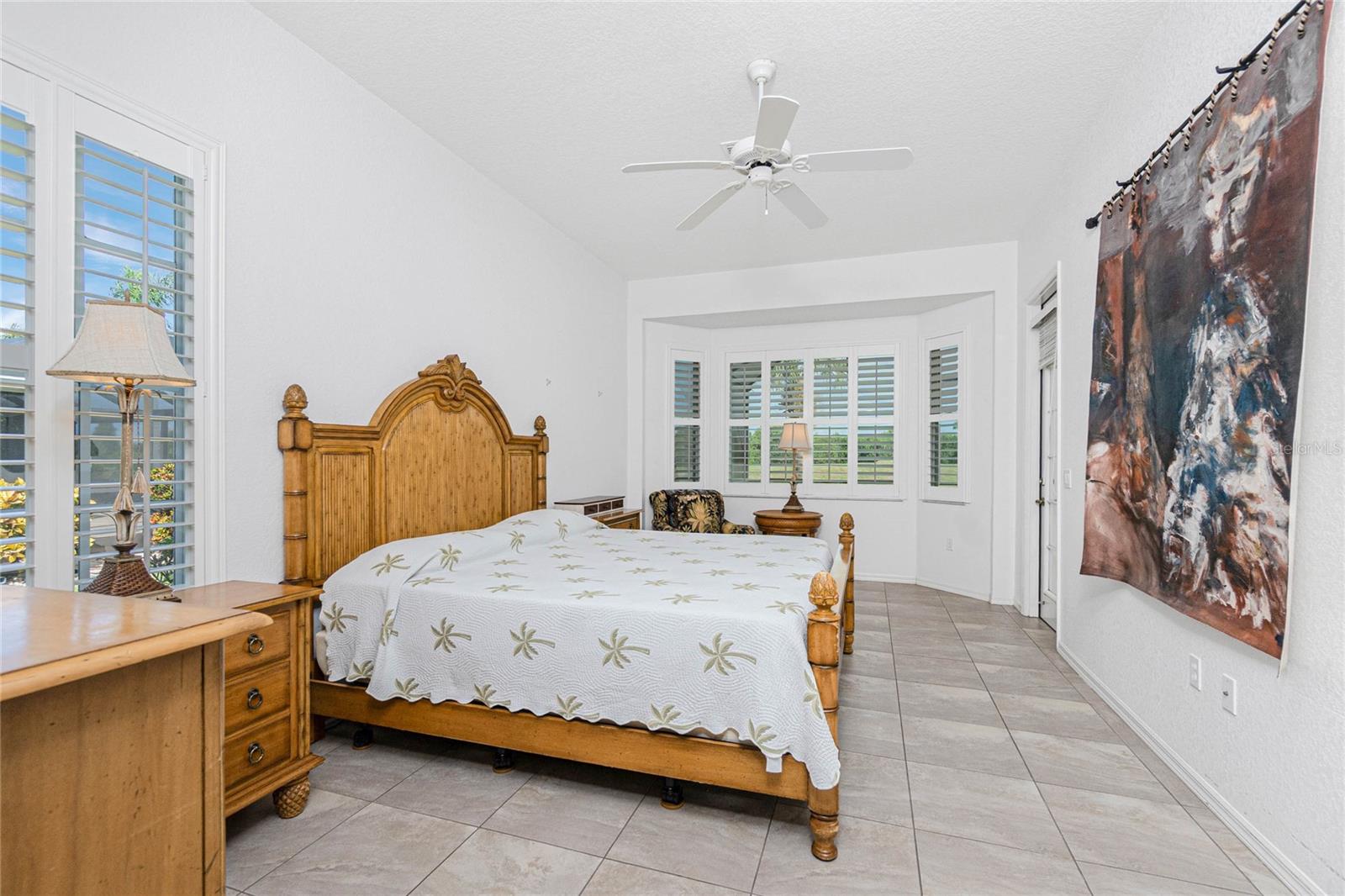 Image 23 of 68 For 8542 Lakeside Drive