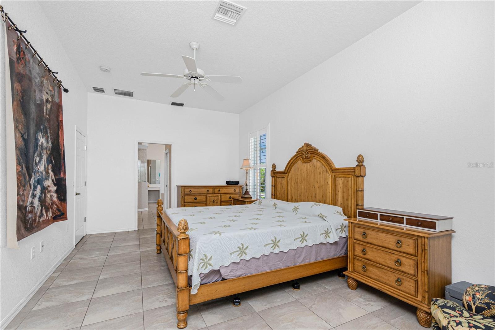 Image 24 of 68 For 8542 Lakeside Drive
