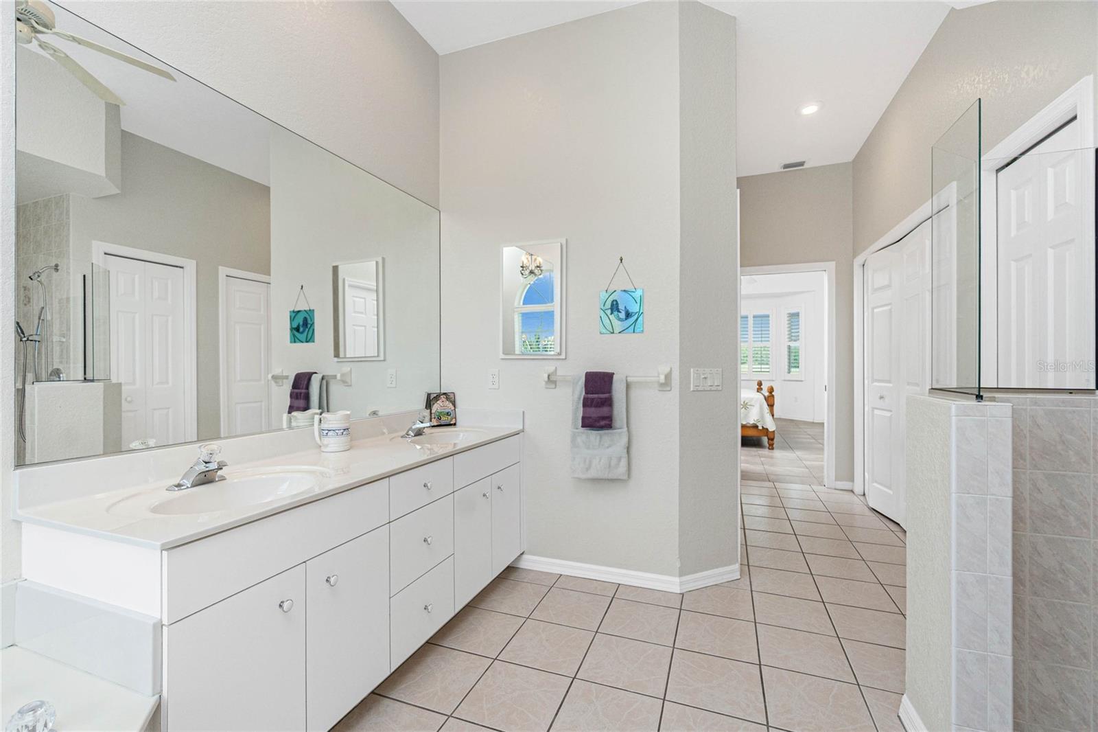 Image 29 of 68 For 8542 Lakeside Drive
