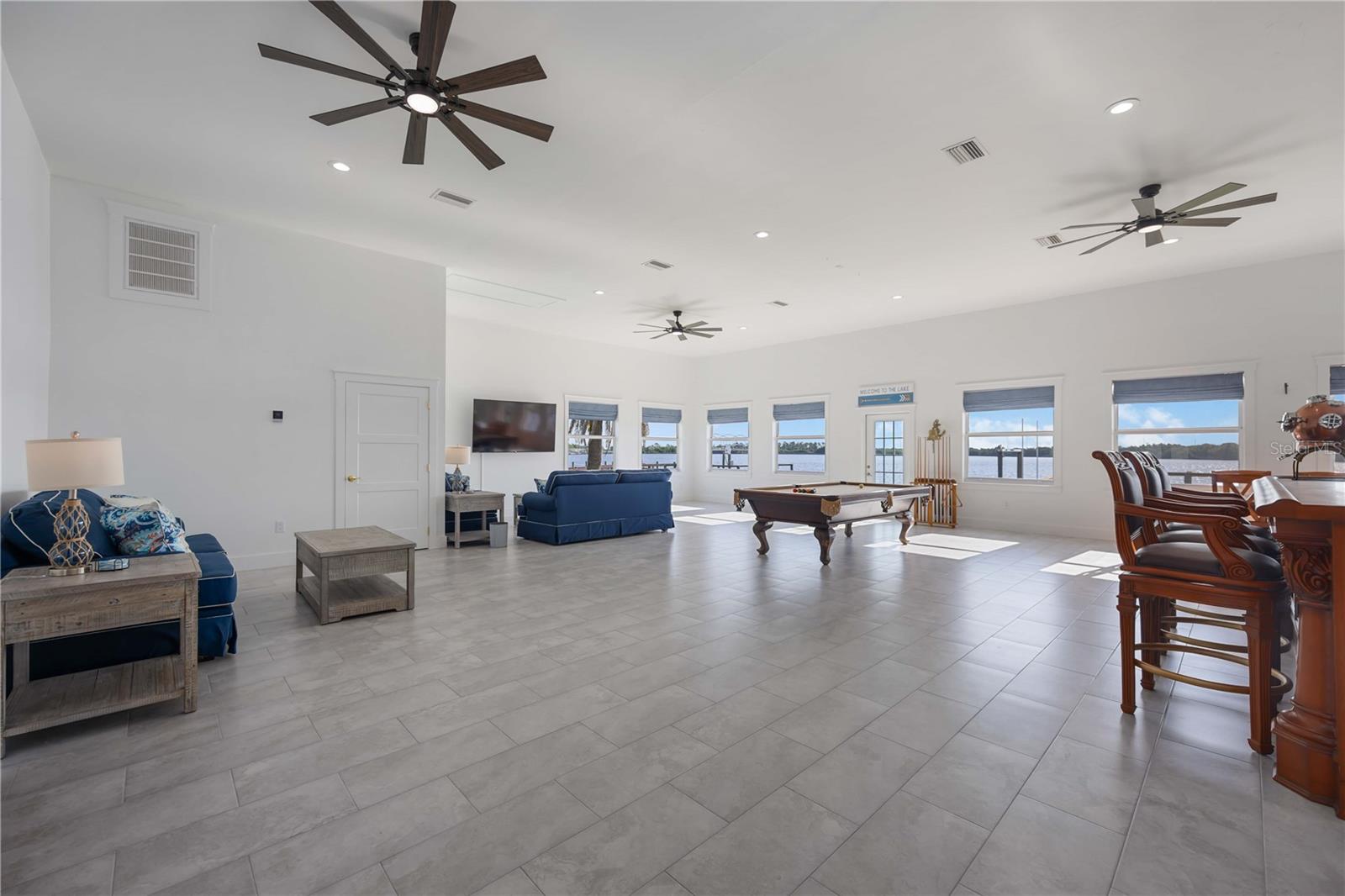 Image 31 of 60 For 2300 Harbour Drive