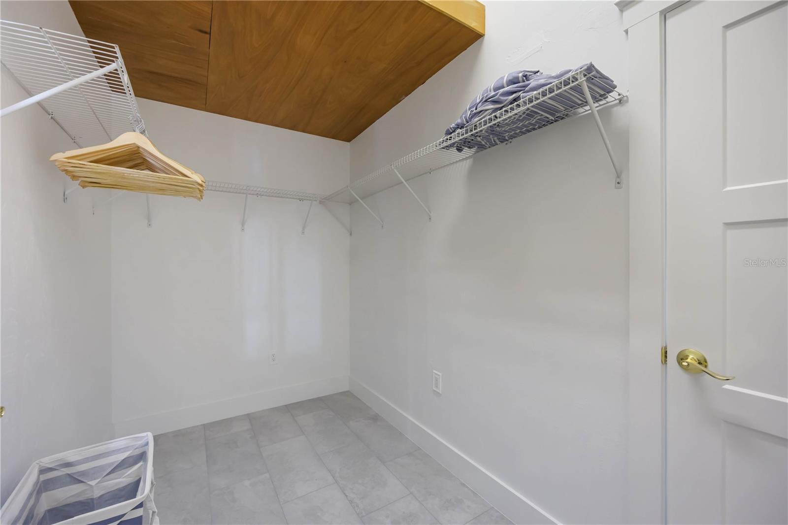 Image 43 of 60 For 2300 Harbour Drive