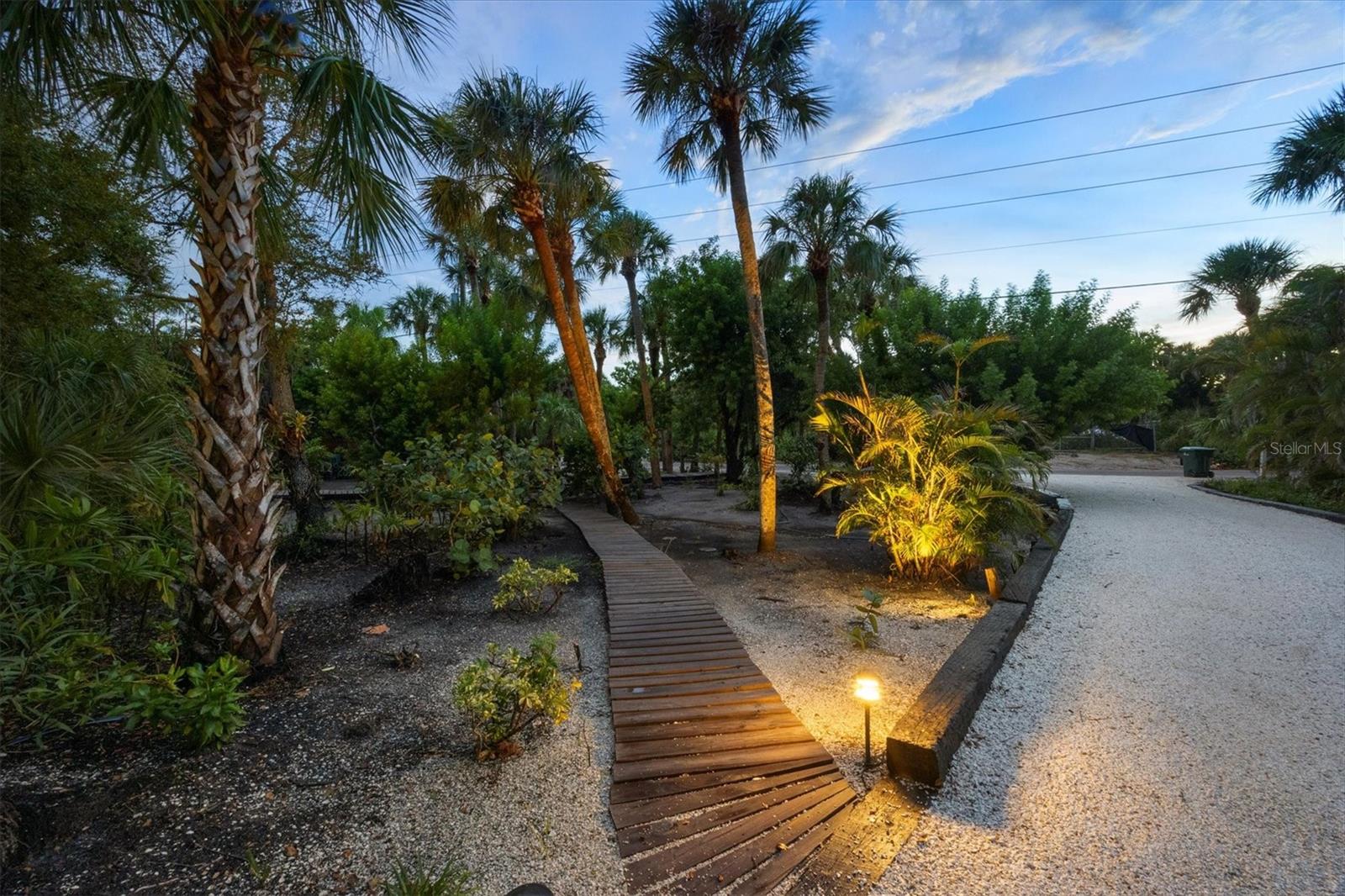 Image 11 of 92 For 8285 Manasota Key Road
