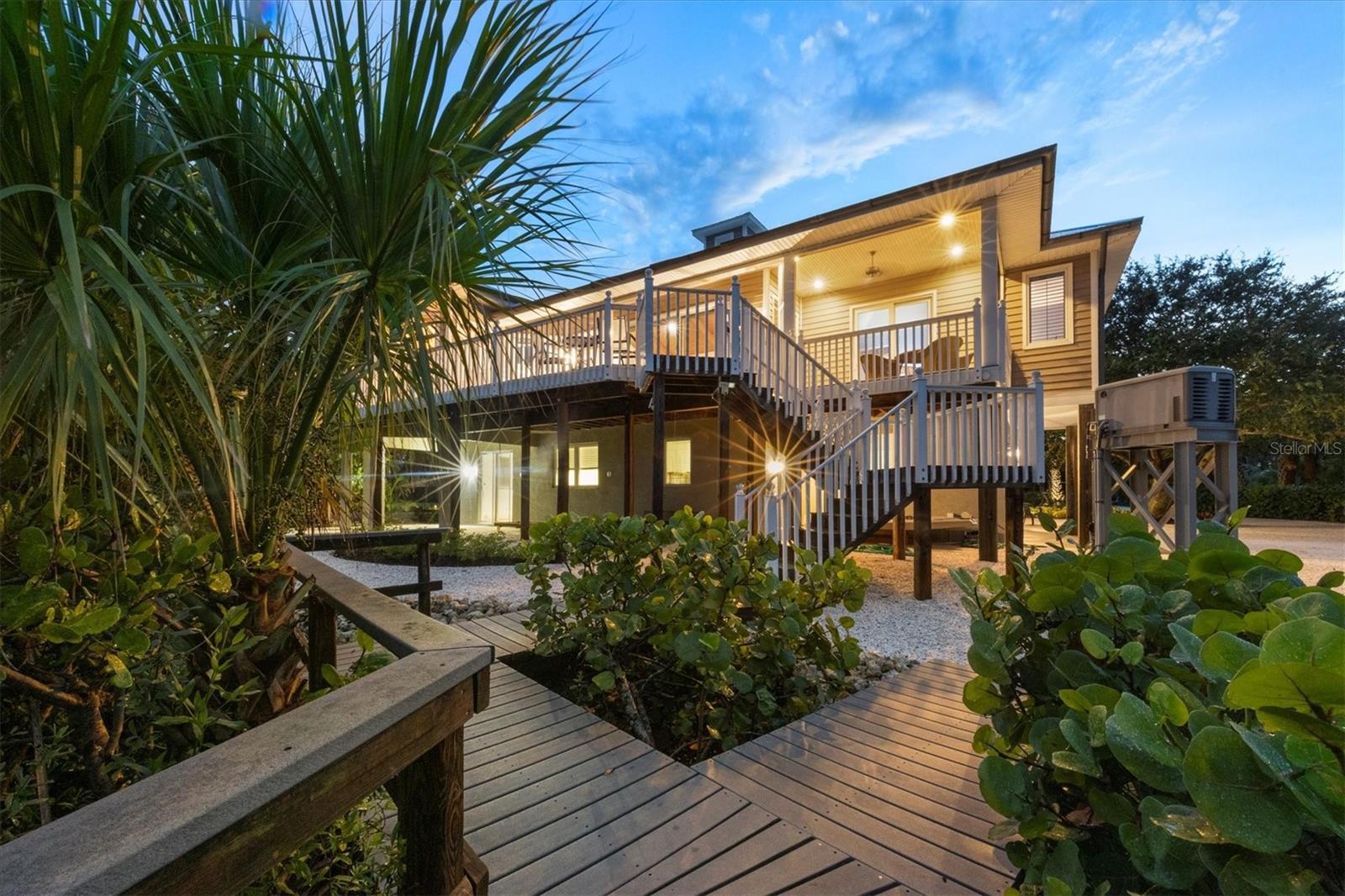 Image 13 of 92 For 8285 Manasota Key Road