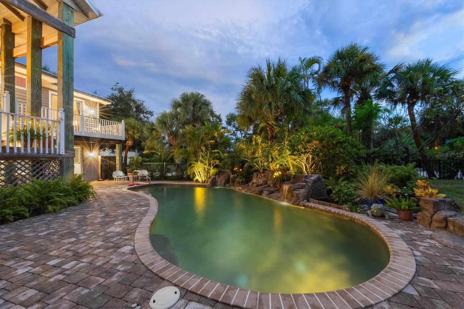 Image 8 of 92 For 8285 Manasota Key Road