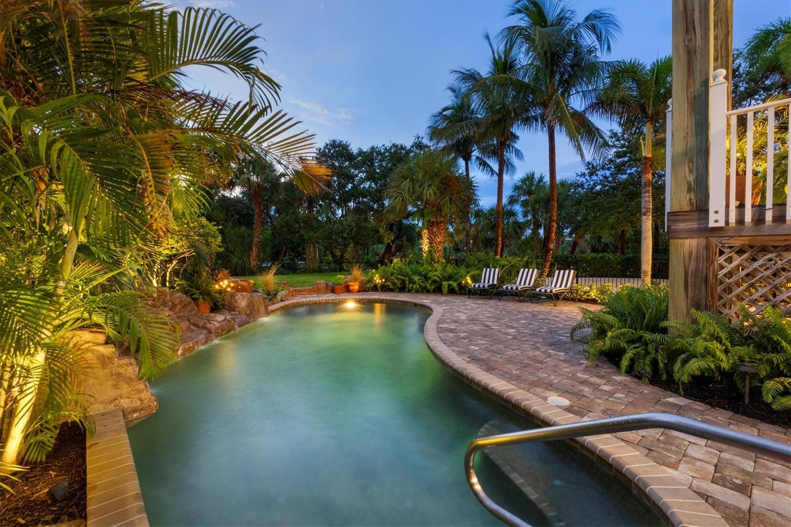 Image 9 of 92 For 8285 Manasota Key Road