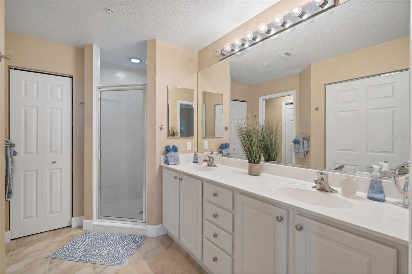 Image 16 of 28 For 13313 Gasparilla Road 204