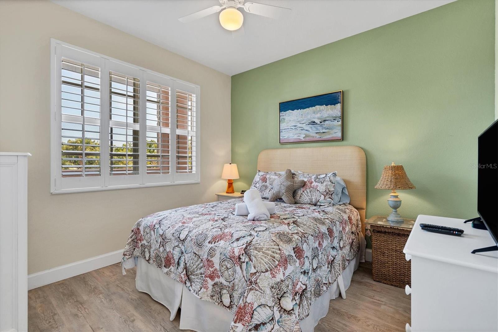 Image 19 of 28 For 13313 Gasparilla Road 204