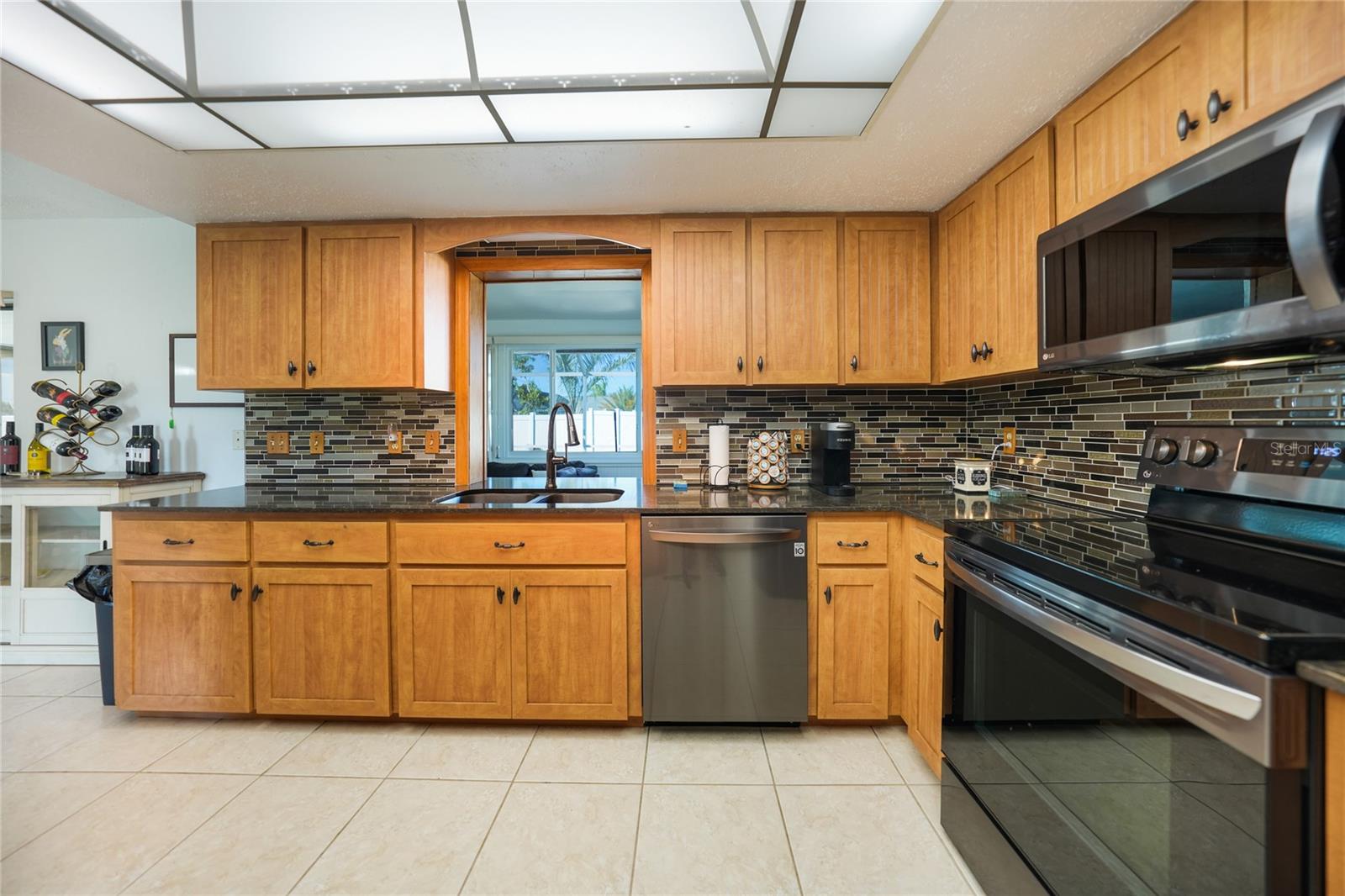 Image 10 of 43 For 7469 Forkland Street