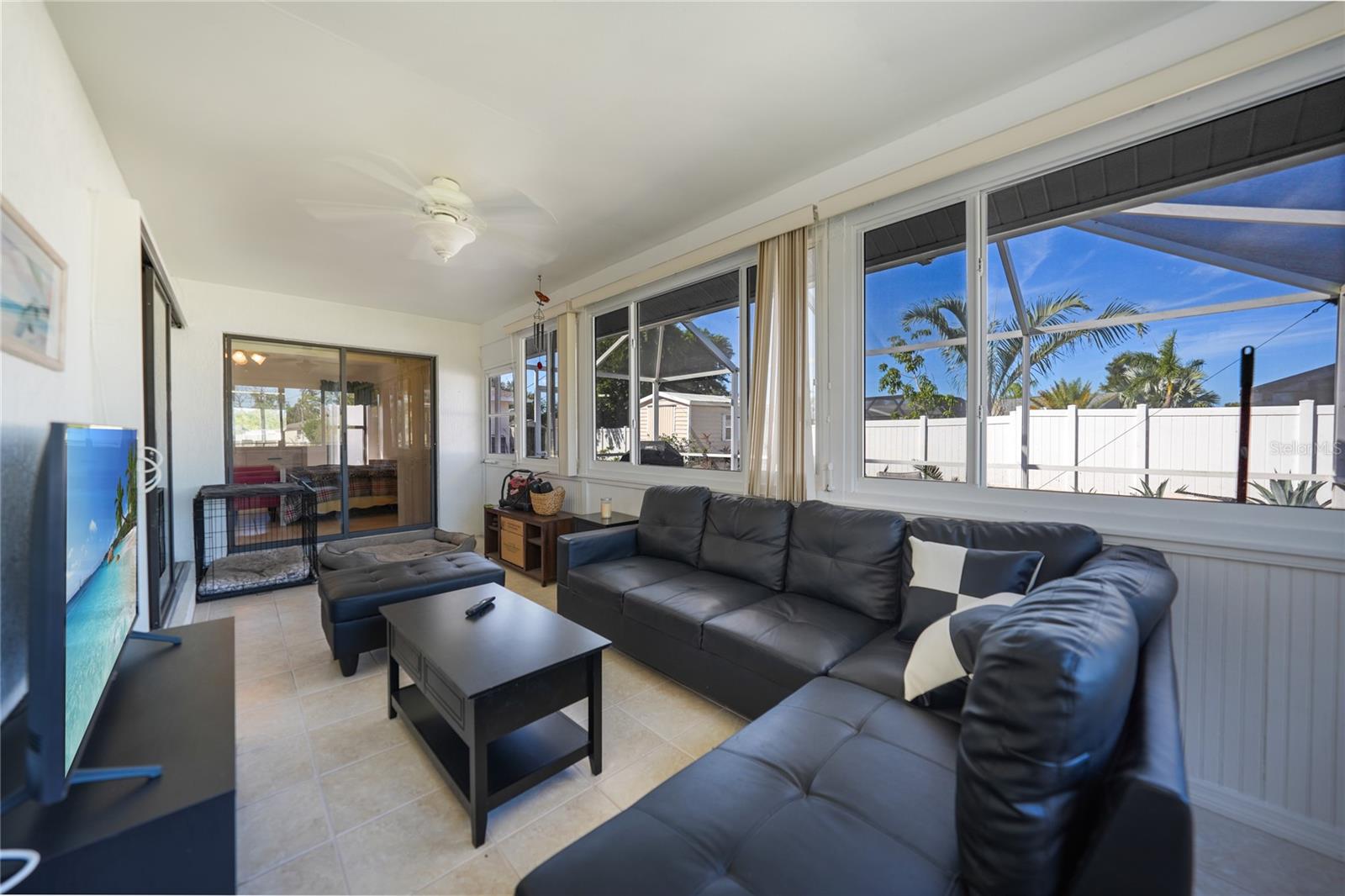Image 16 of 43 For 7469 Forkland Street