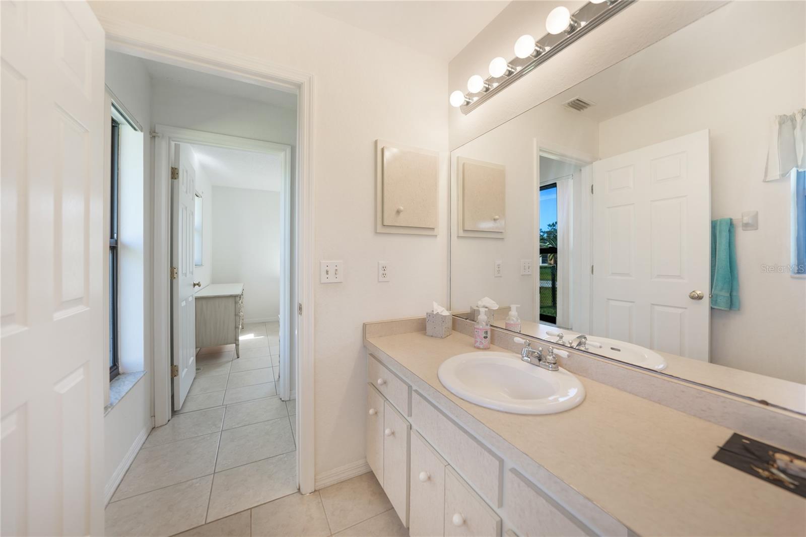 Image 26 of 43 For 7469 Forkland Street