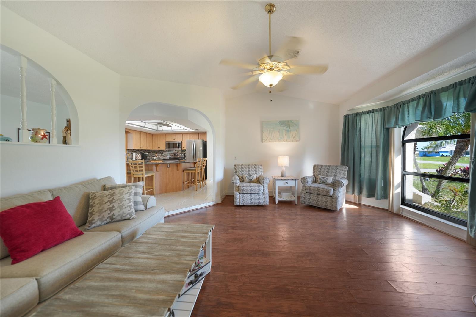 Image 5 of 43 For 7469 Forkland Street