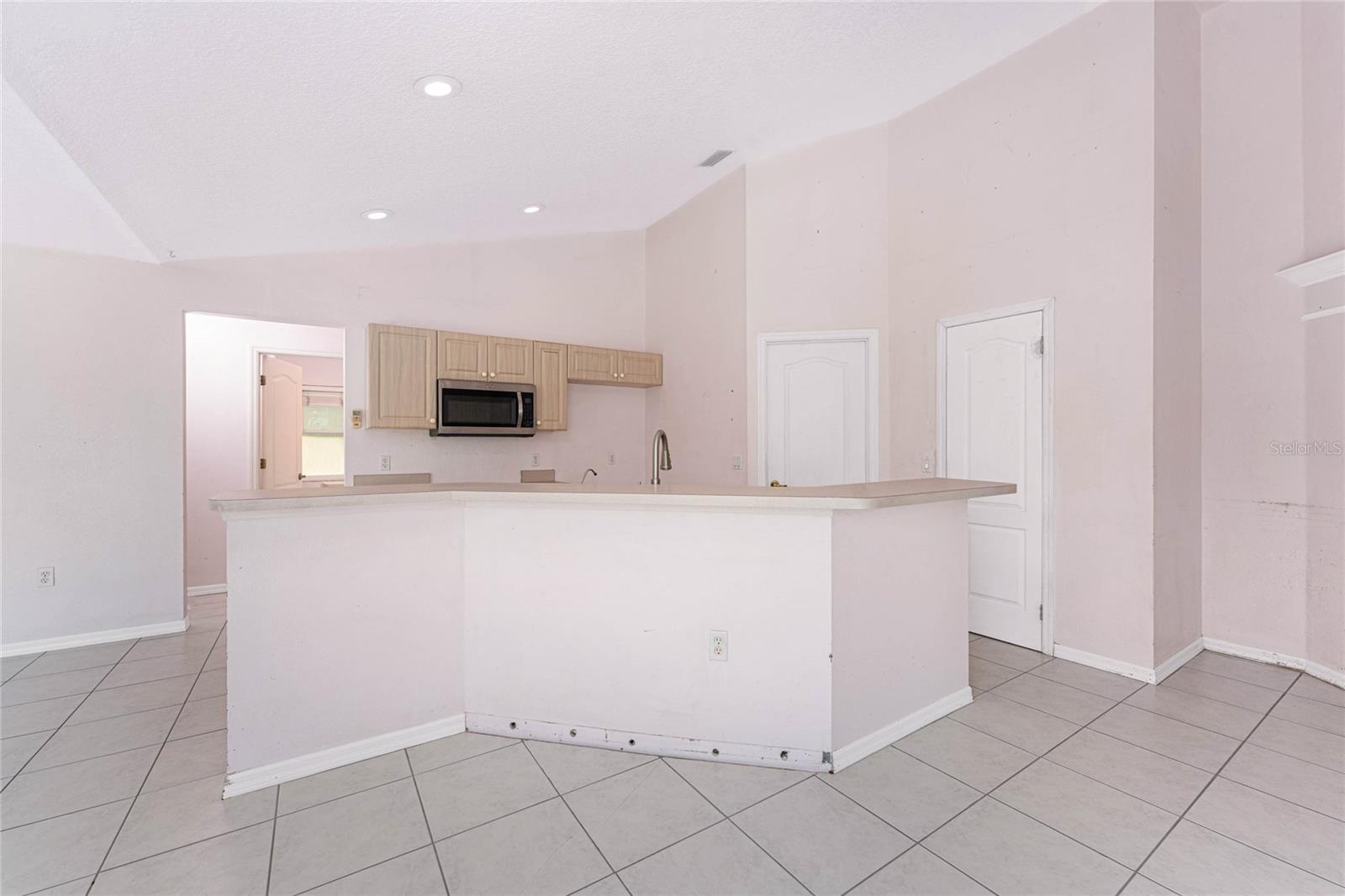 Image 18 of 64 For 5191 Pompano Road