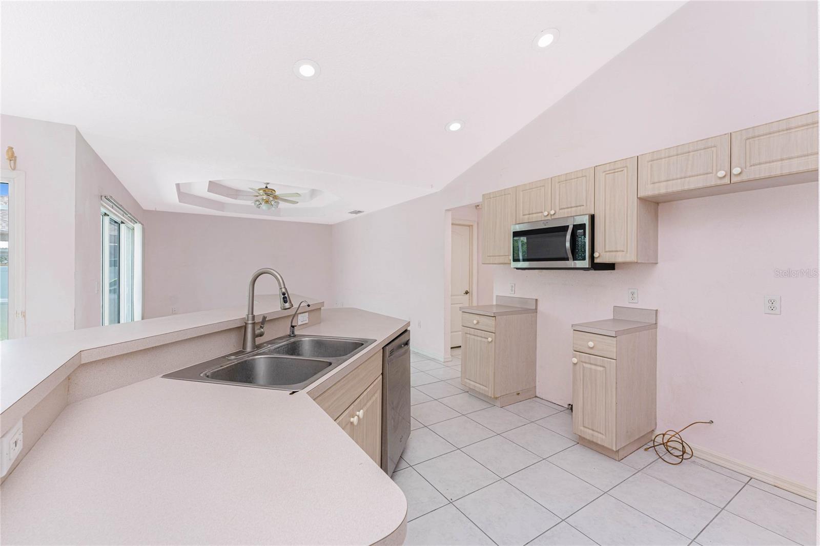 Image 20 of 64 For 5191 Pompano Road