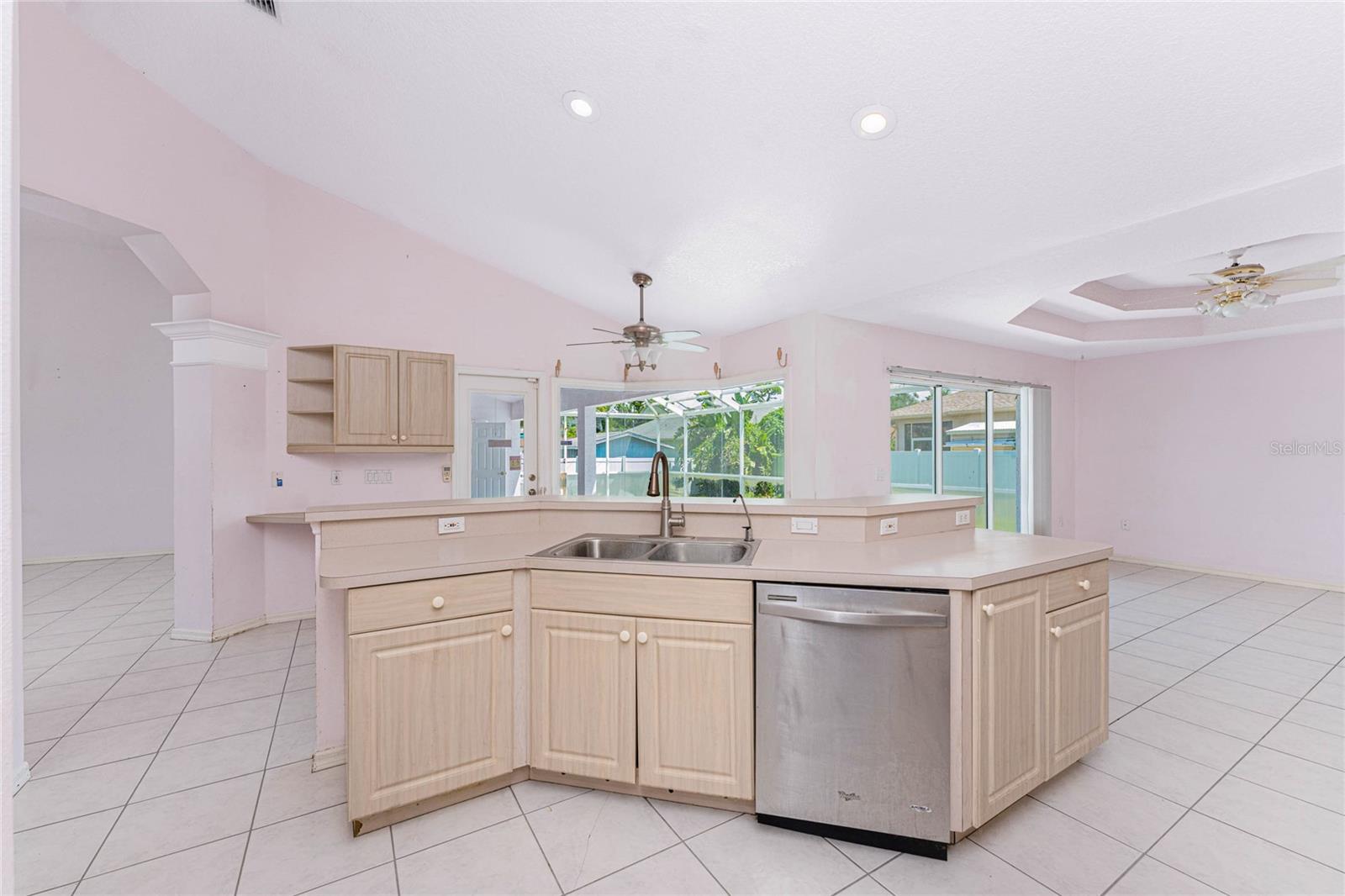 Image 22 of 64 For 5191 Pompano Road