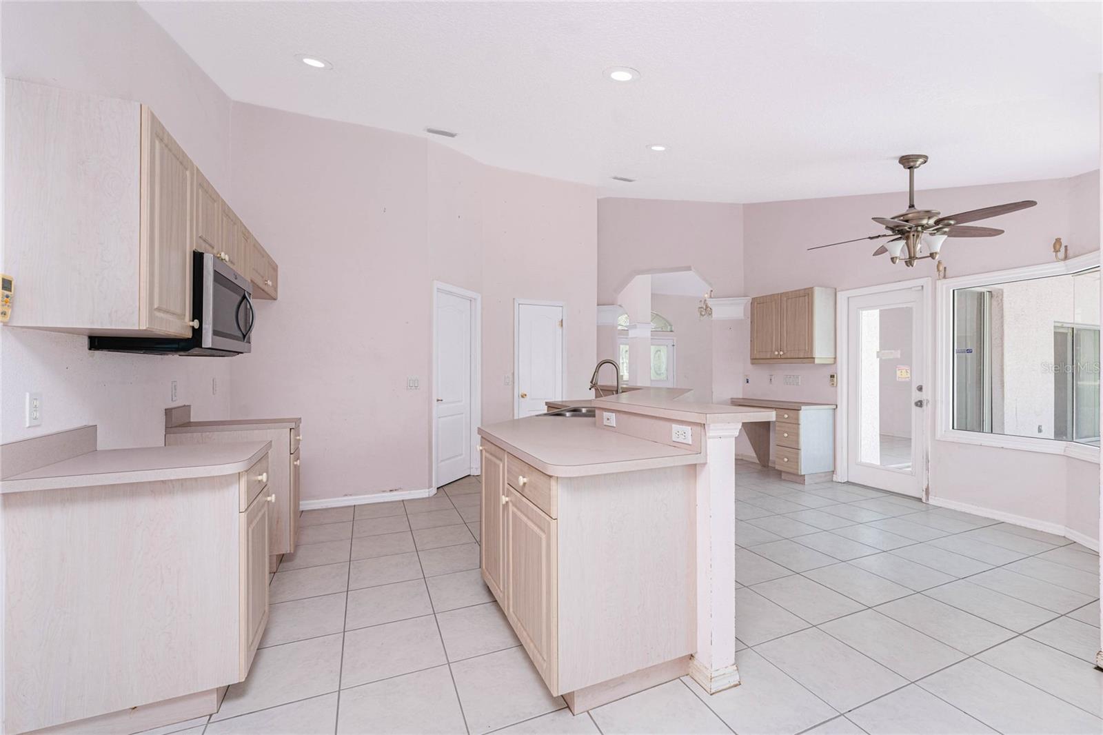 Image 24 of 64 For 5191 Pompano Road