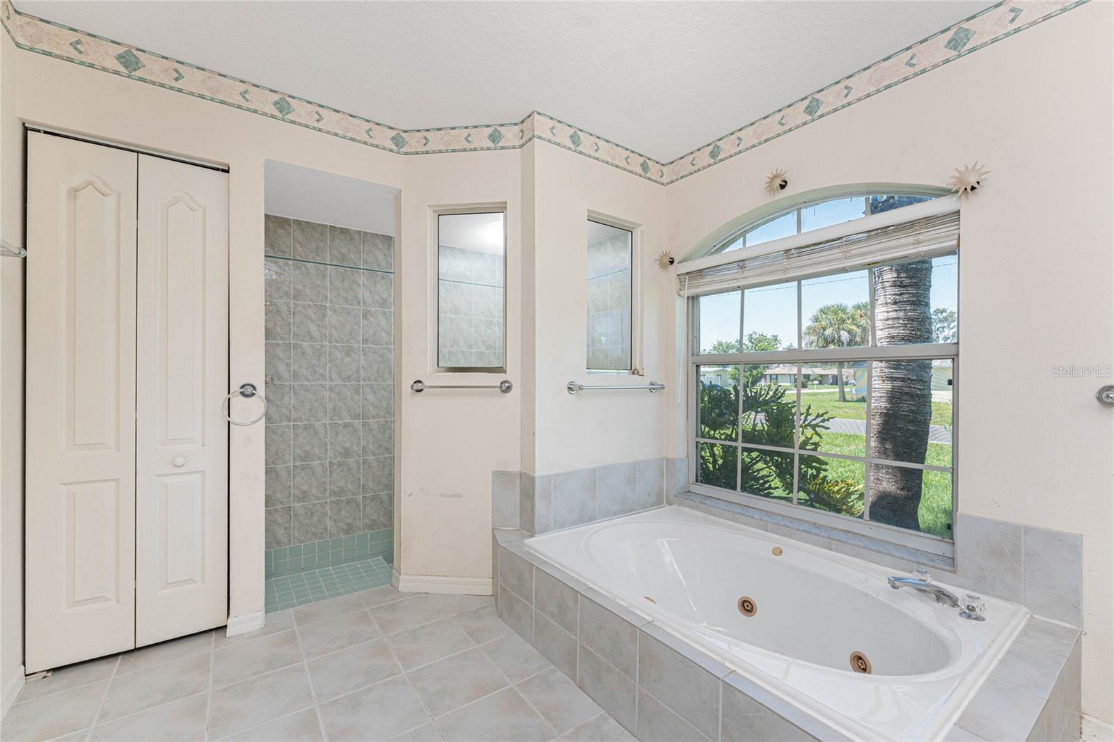 Image 35 of 64 For 5191 Pompano Road