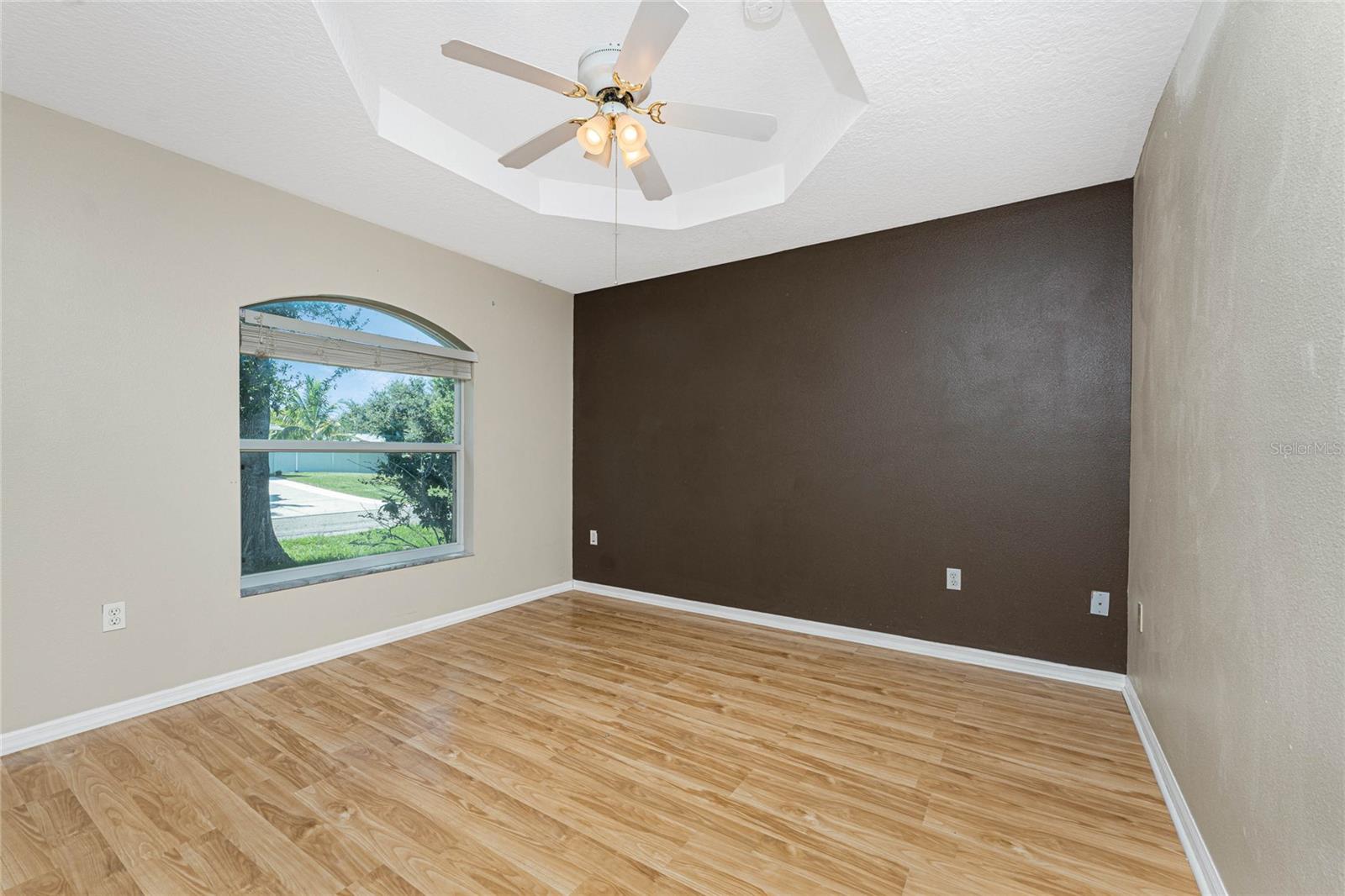 Image 42 of 64 For 5191 Pompano Road