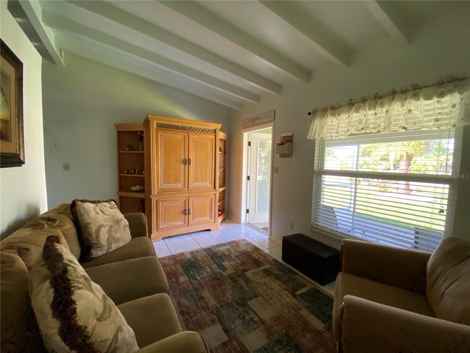 Image 7 of 9 For 394 Spring Lake Boulevard Nw B