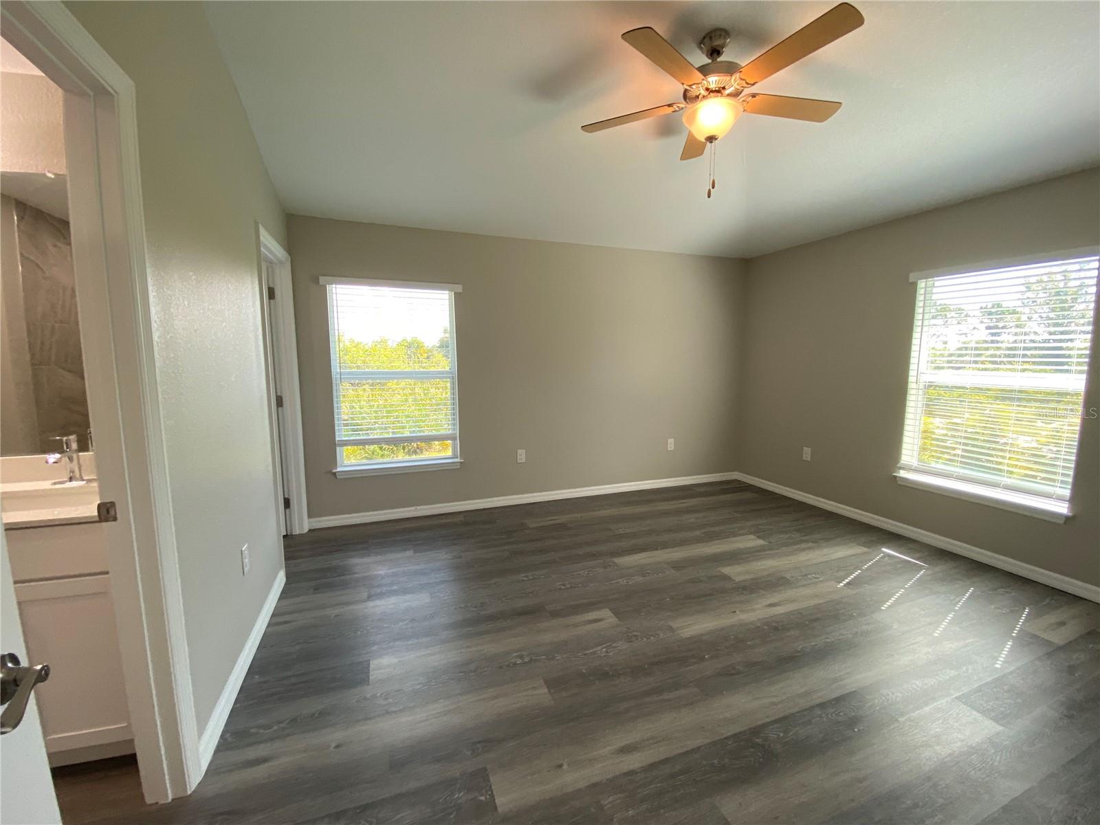 Image 10 of 24 For 126 Smallwood Road