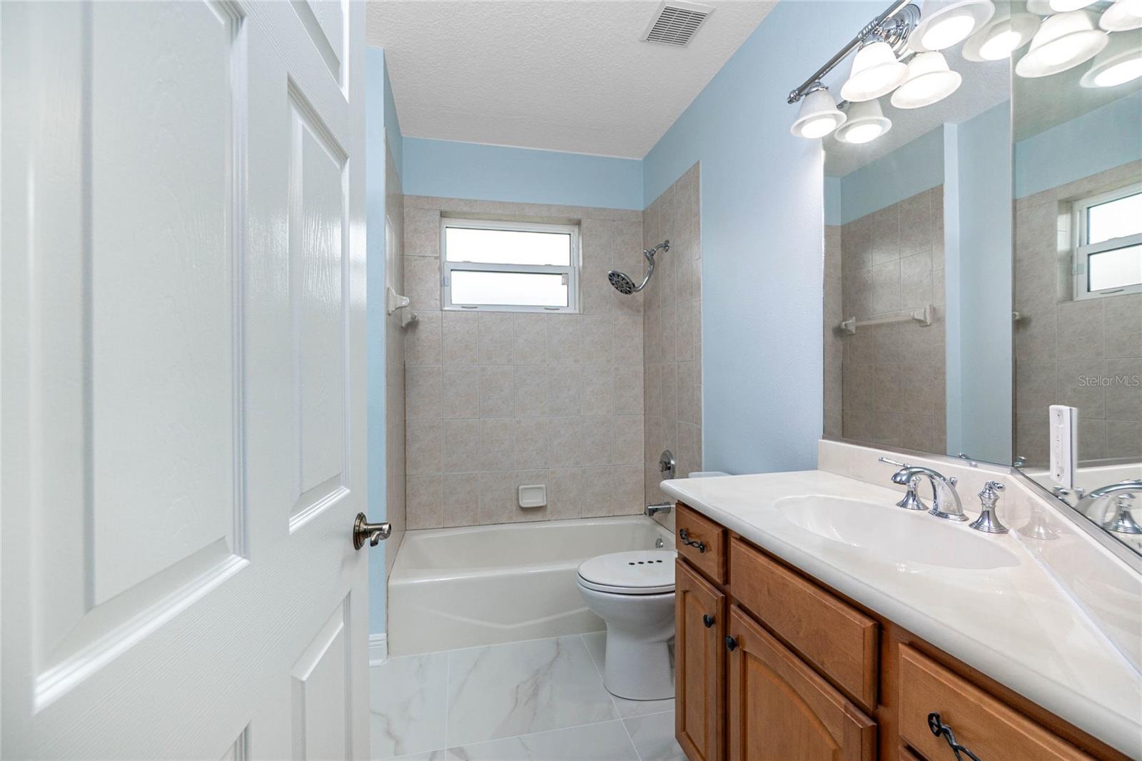 Image 39 of 85 For 455 Firethorn Avenue