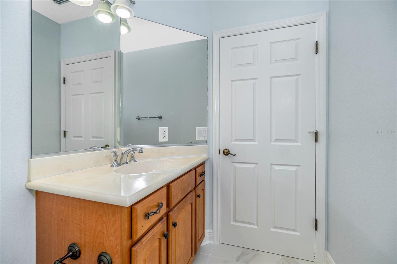 Image 41 of 85 For 455 Firethorn Avenue