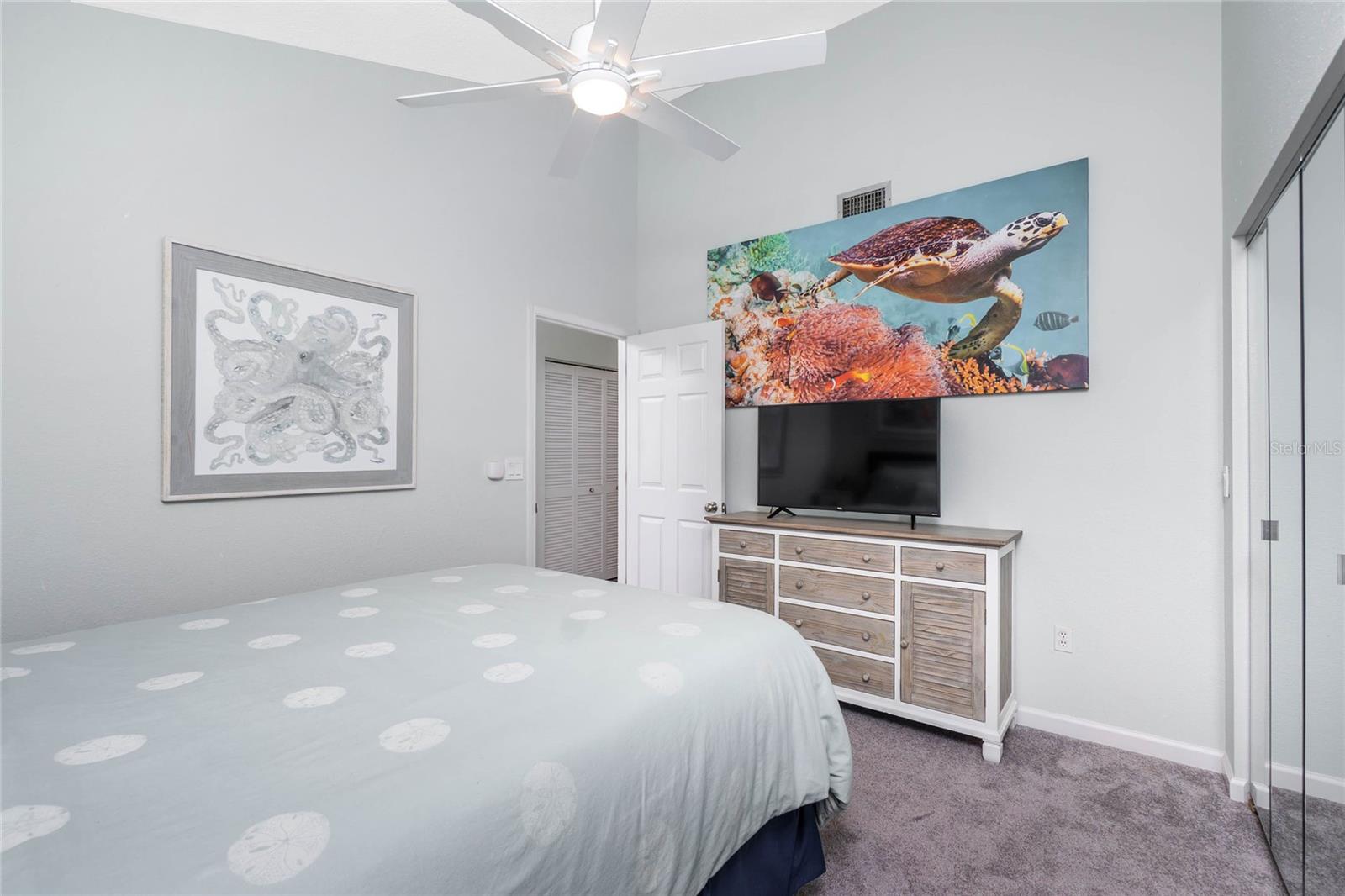 Image 33 of 65 For 1745 Gulf Boulevard 11