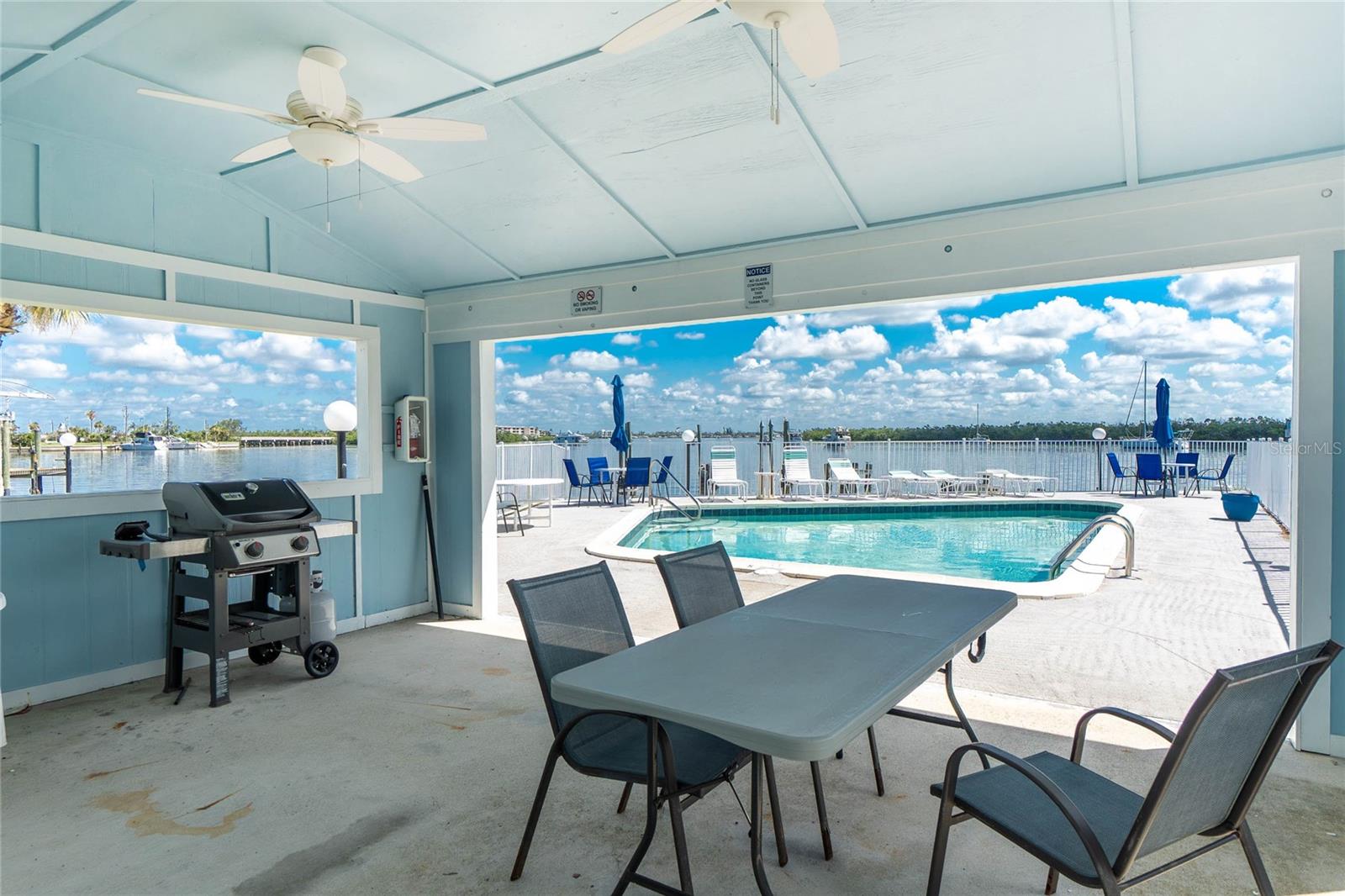 Image 41 of 65 For 1745 Gulf Boulevard 11
