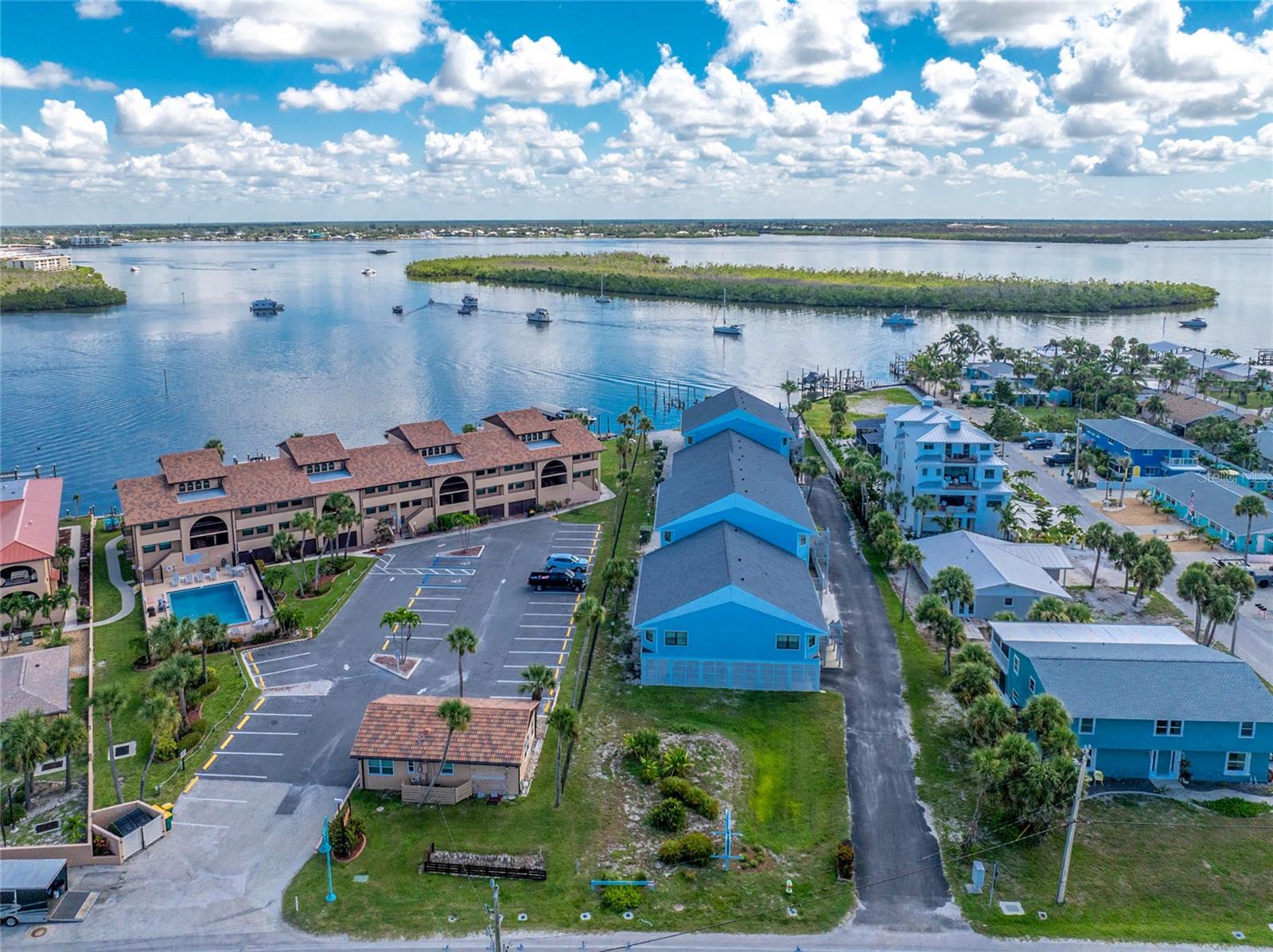 Image 50 of 65 For 1745 Gulf Boulevard 11