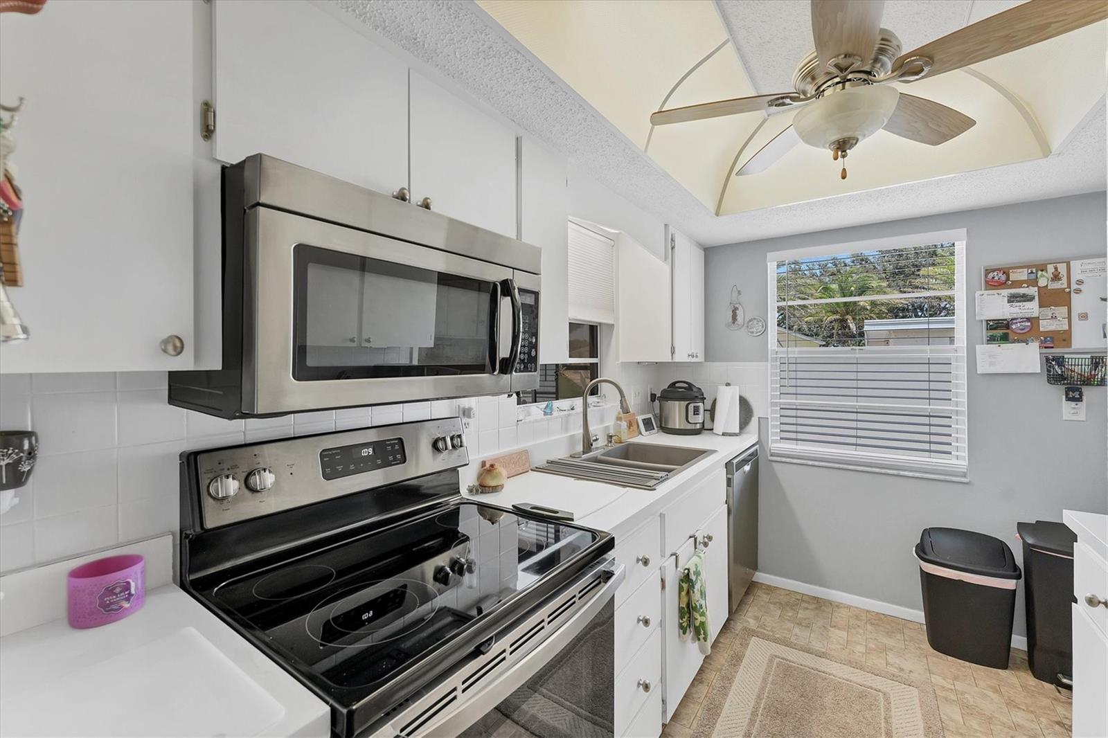 Image 13 of 33 For 6796 Gasparilla Pines Boulevard 50