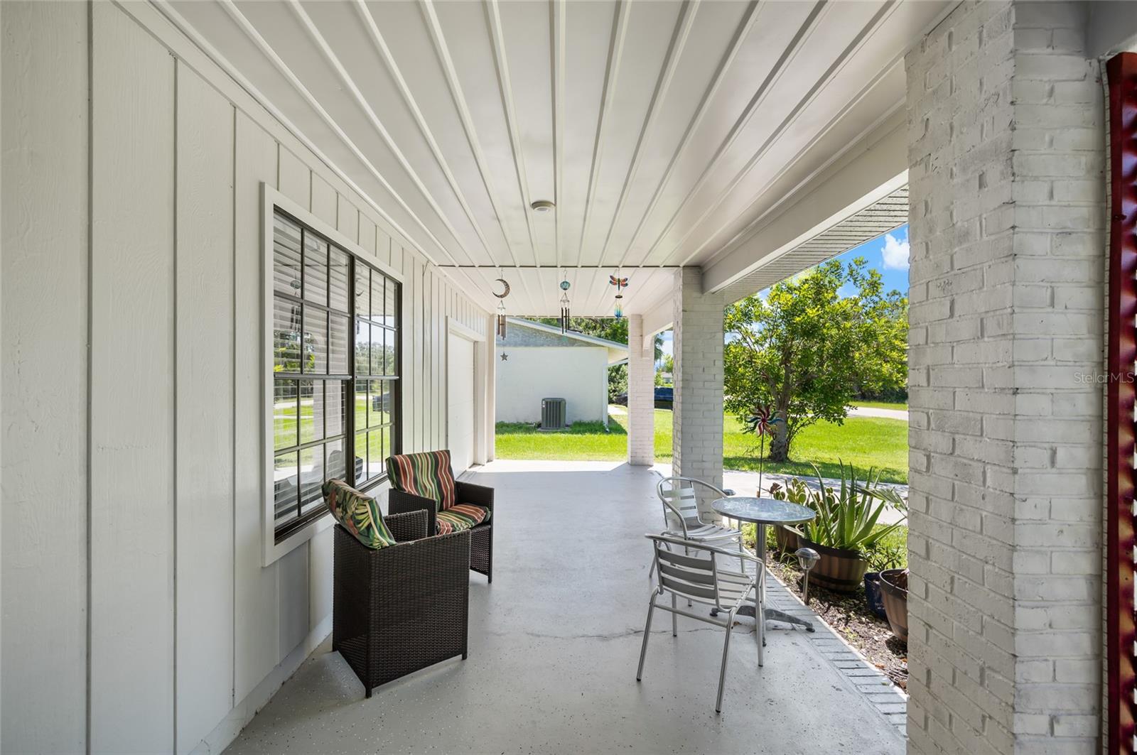 Image 4 of 41 For 13360 Foresman Boulevard