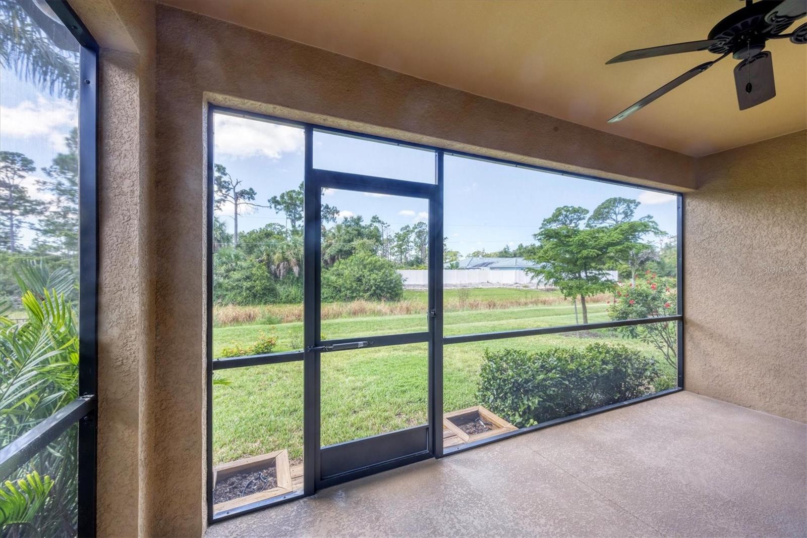 Image 29 of 39 For 15293 Mille Fiore Boulevard