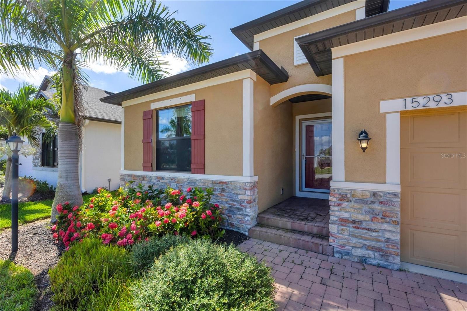 Image 3 of 39 For 15293 Mille Fiore Boulevard
