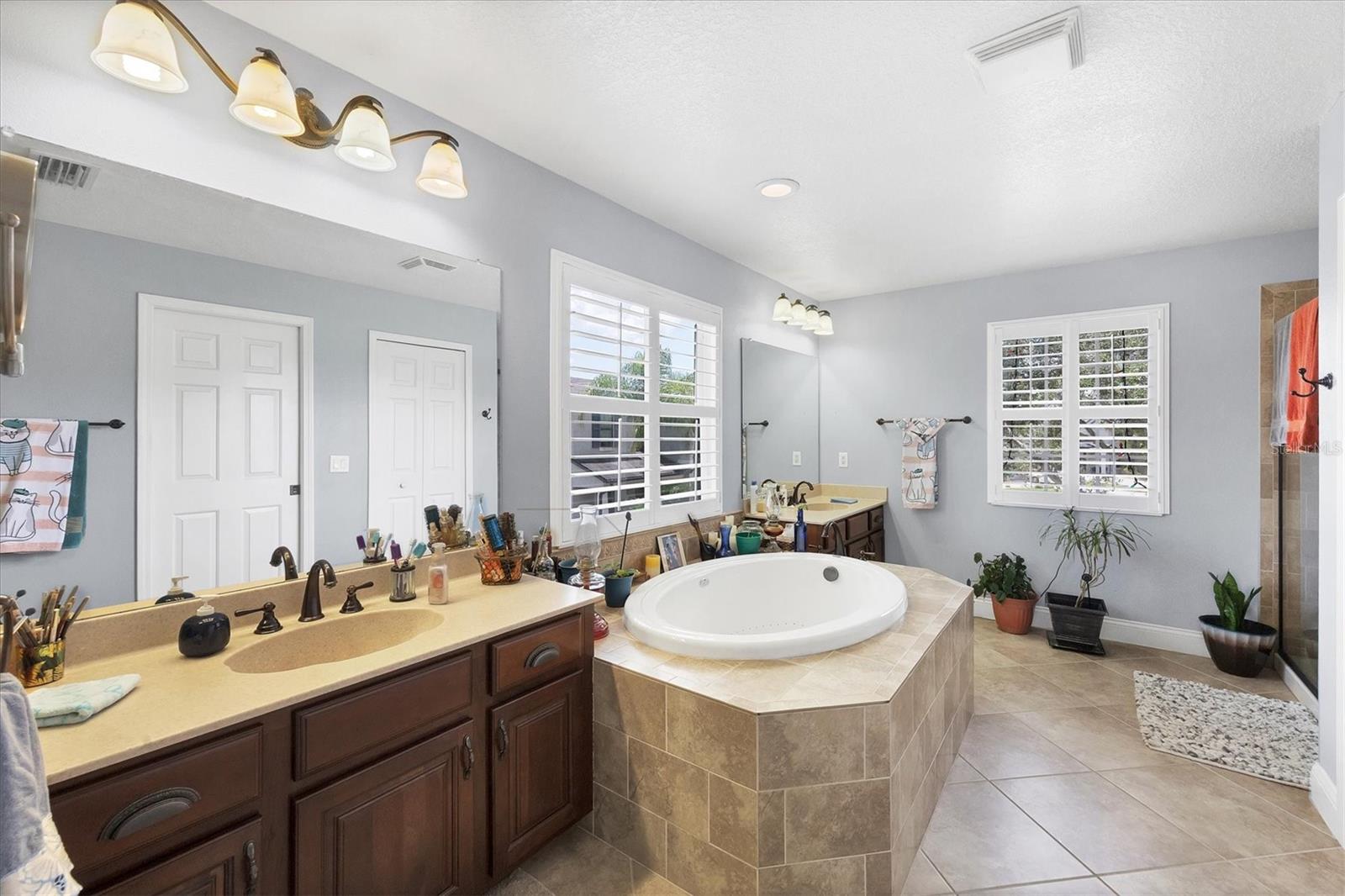 Image 13 of 27 For 1714 Bottlebrush Way