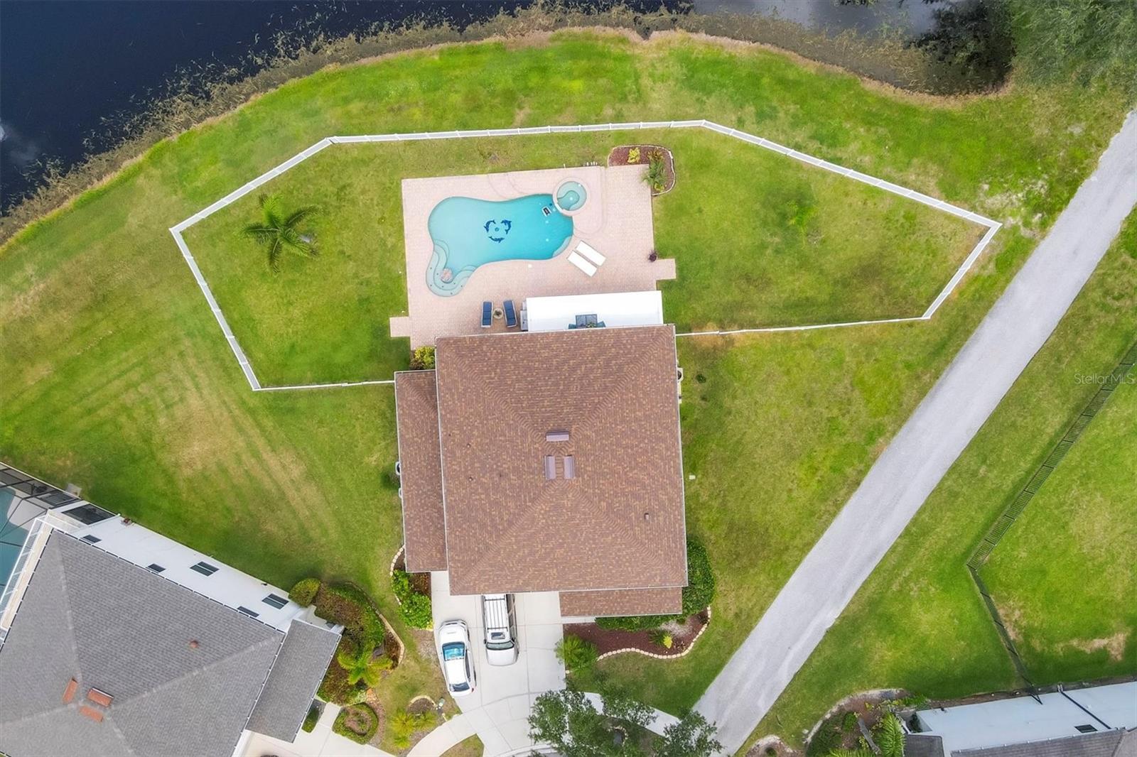 Image 3 of 27 For 1714 Bottlebrush Way