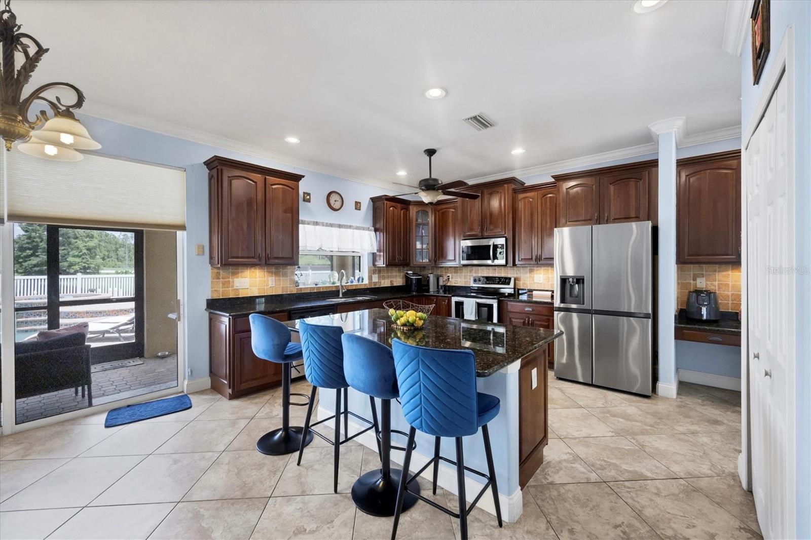 Image 8 of 27 For 1714 Bottlebrush Way