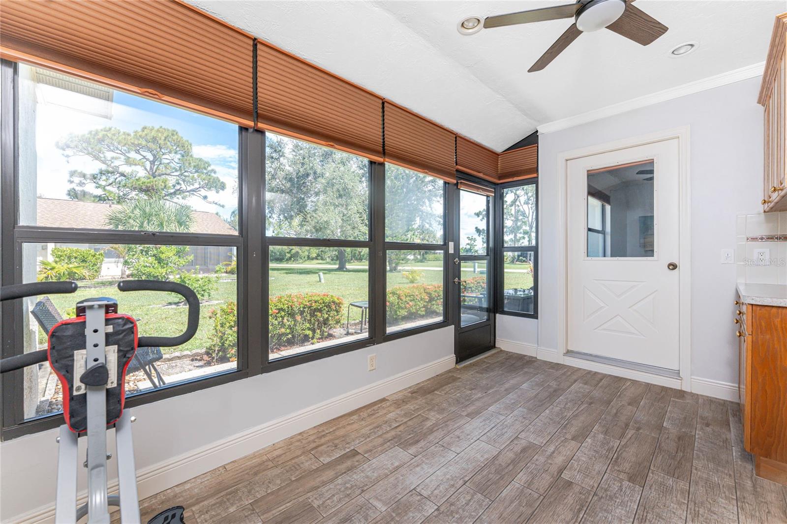 Image 21 of 45 For 6796 Gasparilla Pines Boulevard 89